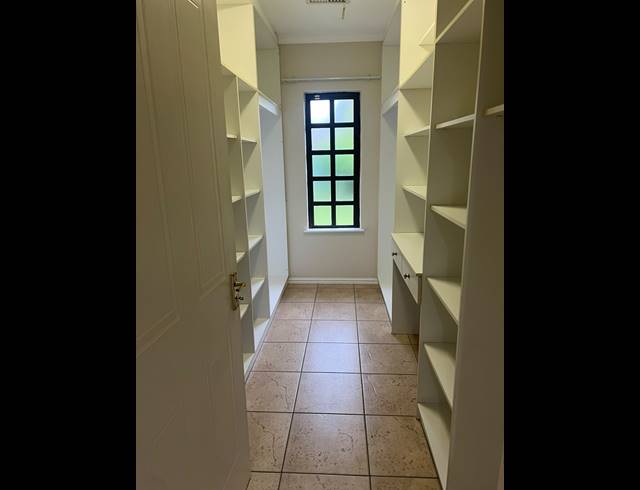 3 BEDROOM HOUSE TO LET IN GILLITTS